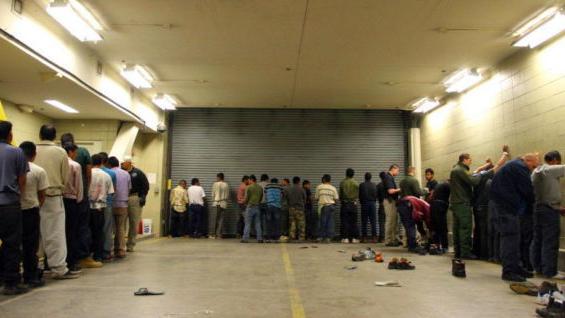 Shackles no longer required on all federal defendants in Tucson